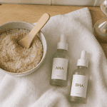 combien de temps laisser un gommage sur le visage sablier exfoliant